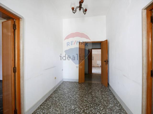 Casa in vendita a Puglia, Bari