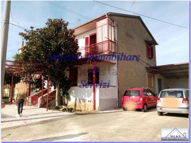 Casa in vendita a Calvi Risorta