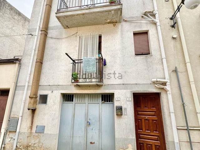 Casa in vendita a Chiusa Sclafani, Sicilia