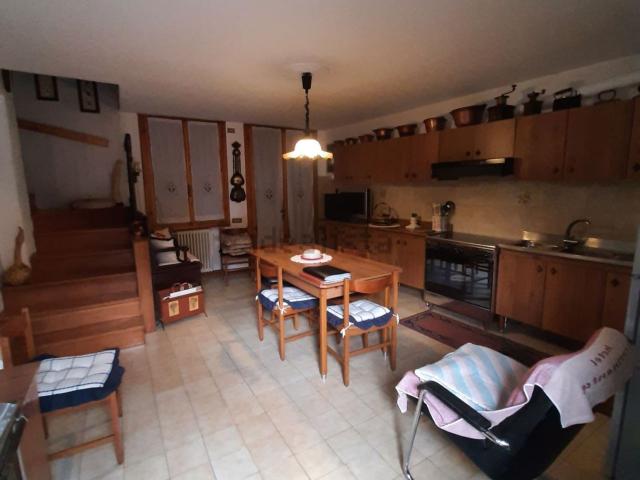 Casa in vendita a Velo D'astico, Veneto