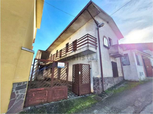 Casa in vendita a Anitrella, Monte San Giovanni Campano