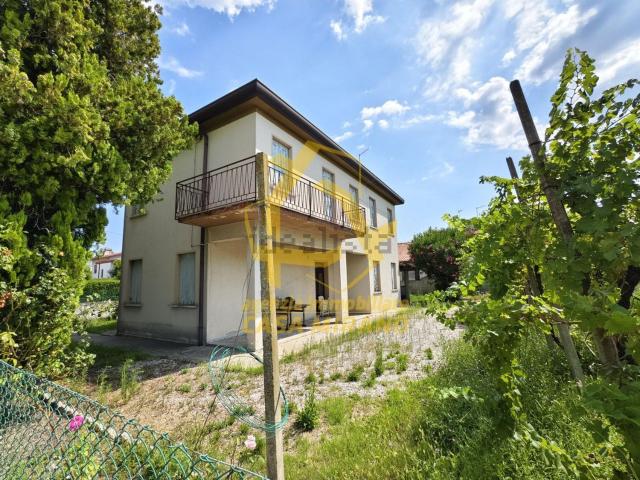 Casa in vendita a Mirano, Veneto
