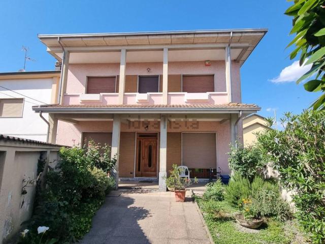 Casa in vendita a Piemonte, Vercelli