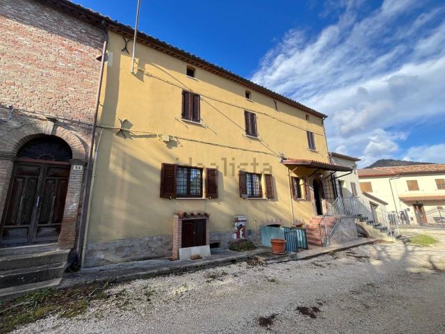 Casa in vendita a Vallina, Marche