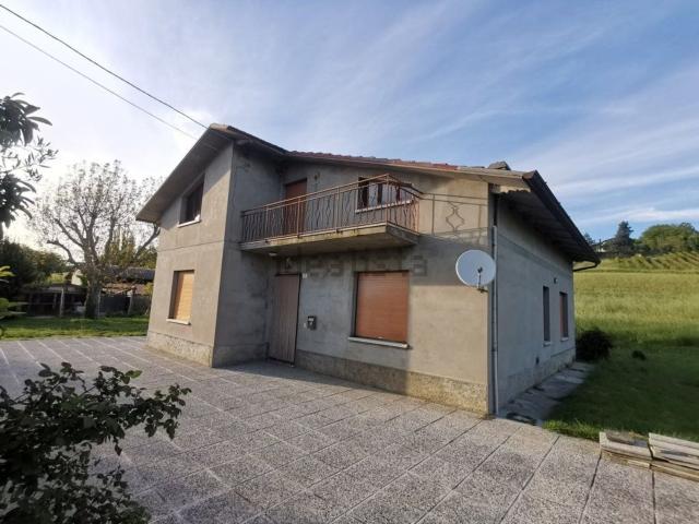 Casa in vendita a Marche, Pesaro E Urbino