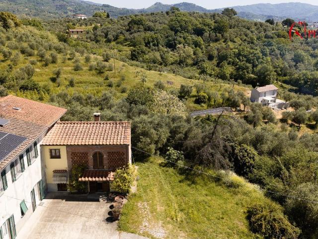 Casa in vendita a Buggiano Castello, Buggiano