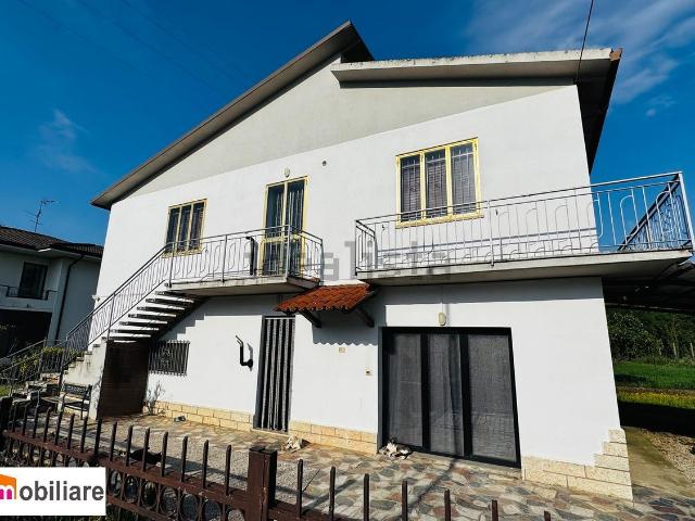 Casa in vendita a Legnago, Veneto