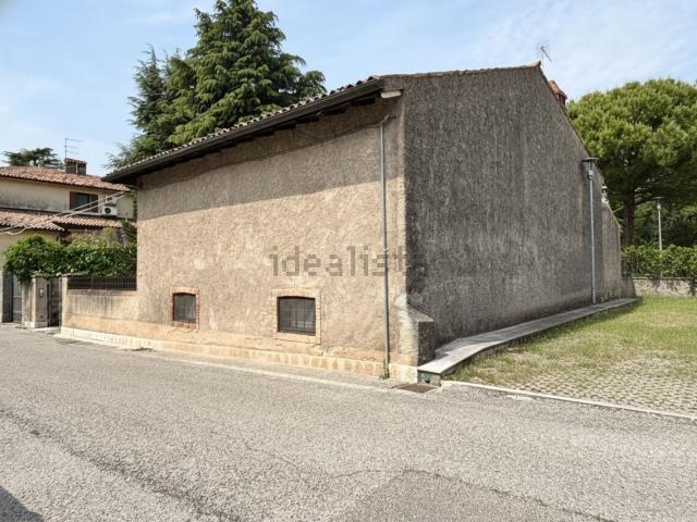 Casa in vendita a Tregnago, Veneto