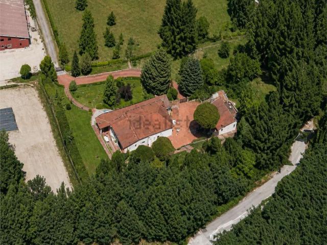 Casa in vendita a Sant'angelo A Cupolo, Campania
