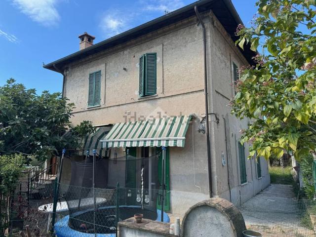 Casa in vendita a Spello, Umbria