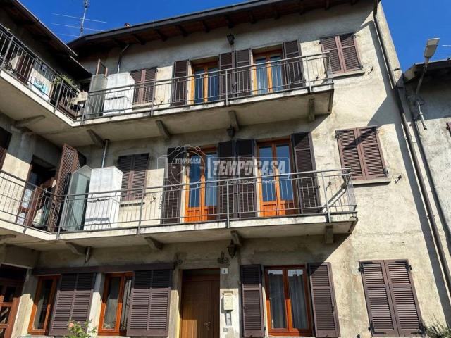 Casa in vendita a Montorfano, Lombardia