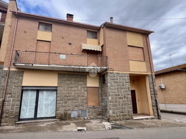 Casa in vendita a Graffignano, Lazio
