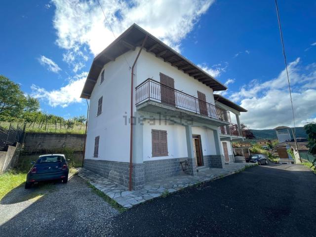 Casa in vendita a Bosio, Alessandria