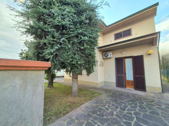 Casa in vendita a Vignole, Quarrata