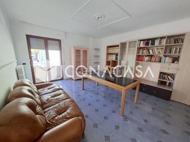 Casa in vendita a Puglia, Bari