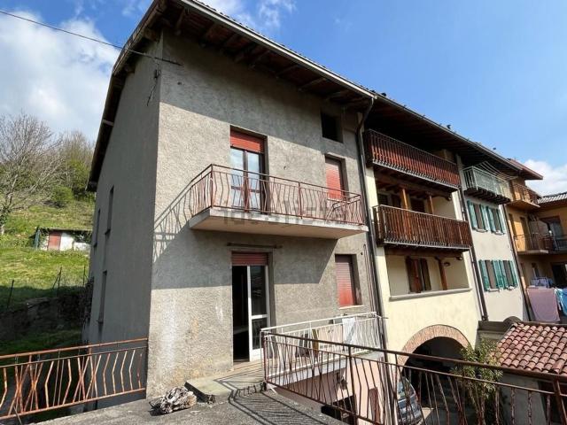 Casa in vendita a Fiorine, Clusone