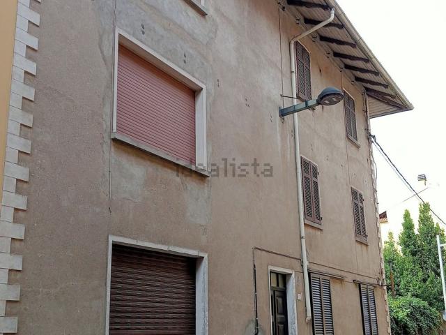 Casa in vendita a Piemonte, Vercelli