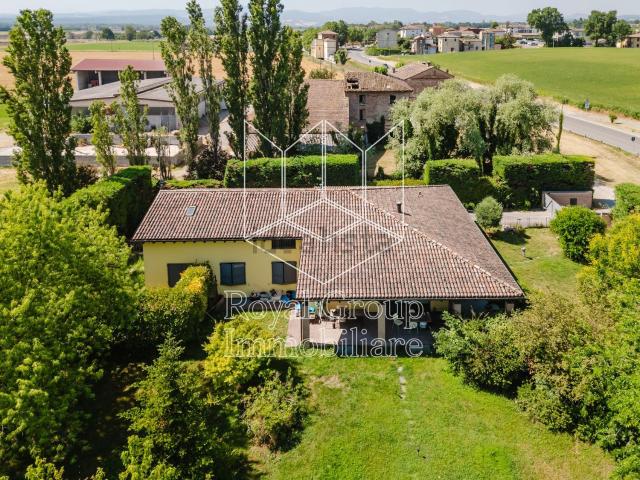 Casa in vendita a Noceto, Reggio Emilia