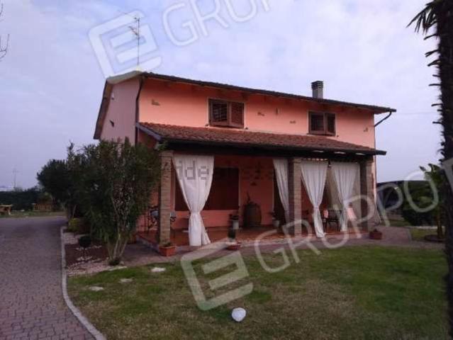 Casa in vendita a Unione dei comuni della Bassa Romagna, Conselice