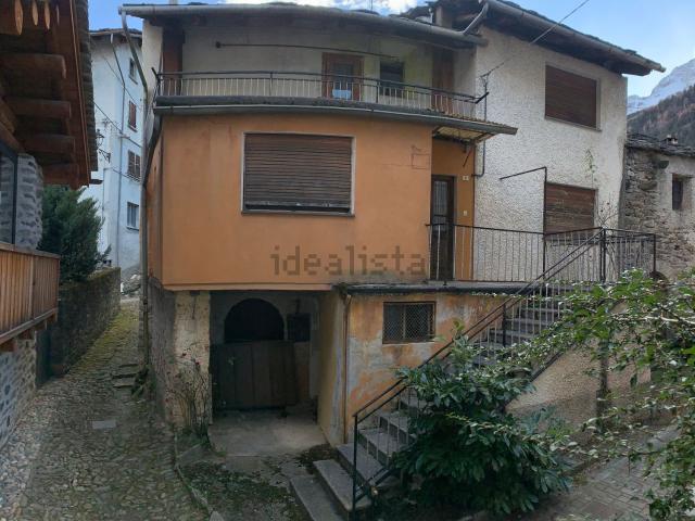 Casa in vendita a Comunità montana della Valchiavenna, Villa Di Chiavenna