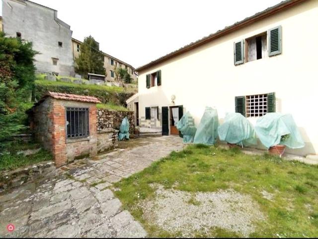 Casa in vendita a Montecatini Terme, Montecatini Alto