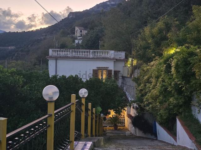 Casa in vendita a Salerno