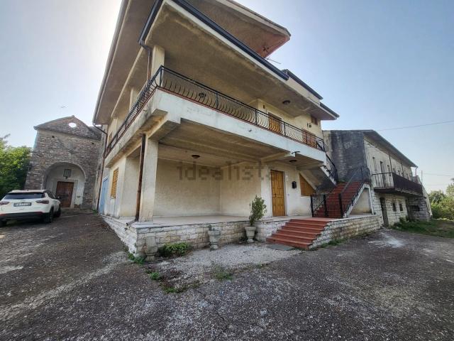 Casa in vendita a Benevento, Campania