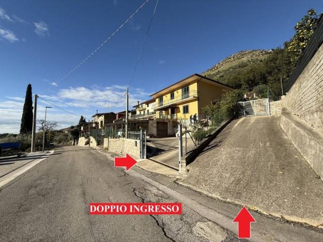 Casa in vendita a Salto Di Fondi, Lazio