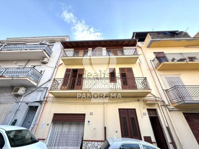 Casa in vendita a Balestrate, Sicilia