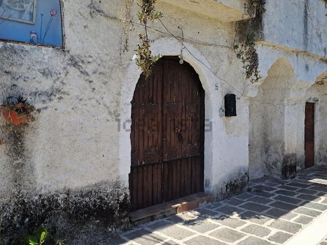Casa in vendita a Vaglie, Galluccio
