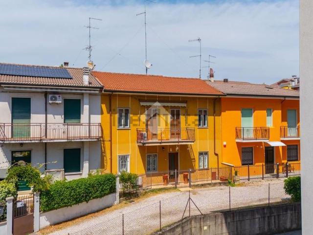 Casa in vendita a Sud-Est, Brenzone