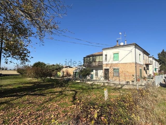 Casa in vendita a Unione di Comuni della Romagna Forlivese, Ravenna