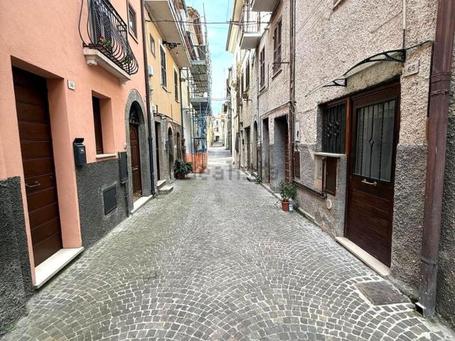 Casa in vendita a Borgo Velino, Lazio