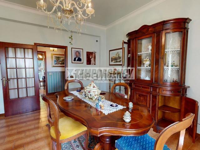 Casa in vendita a Urbisaglia, Macerata