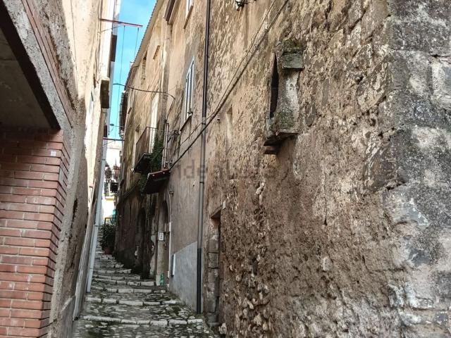 Casa in vendita a Caiazzo, Campania