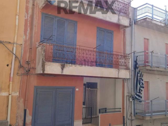 Casa in vendita a Camporeale, Sicilia