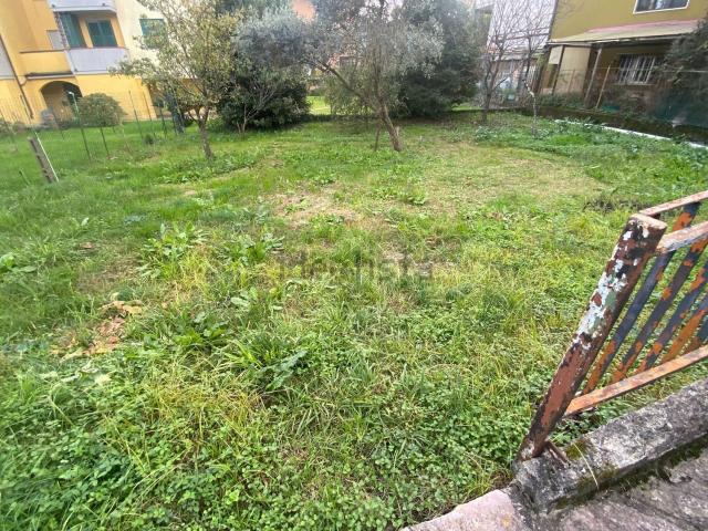 Casa in vendita a Follo, Liguria