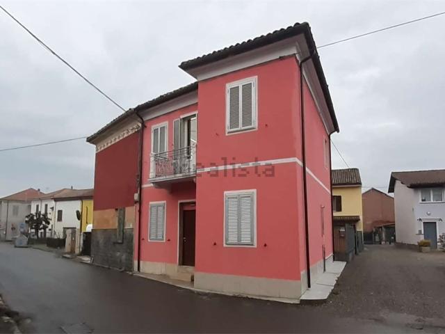 Casa in vendita a Piemonte, Alessandria