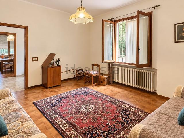 Casa in vendita a Villa Enza, San Polo d'Enza
