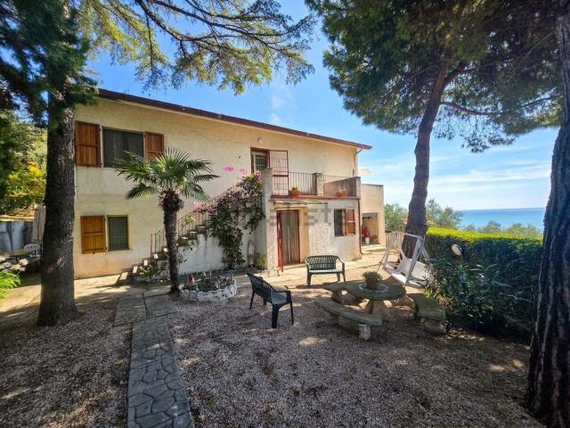 Casa in vendita a San Silvestre, Silvi
