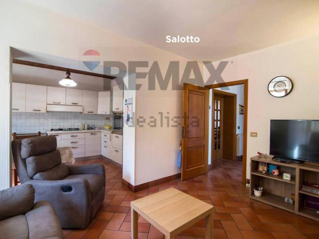 Casa in vendita a Roccastrada, Toscana