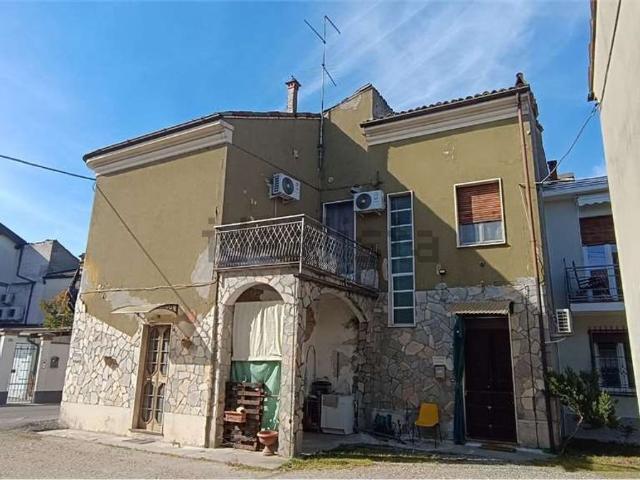 Casa in vendita a Portalbera, Lombardia