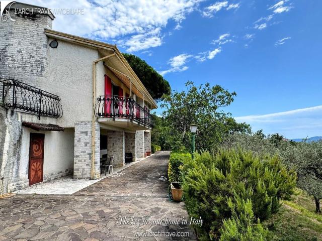 Casa in vendita a Santo Stefano Di Magra, Liguria