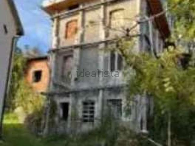 Casa in vendita a Valdagno, Veneto