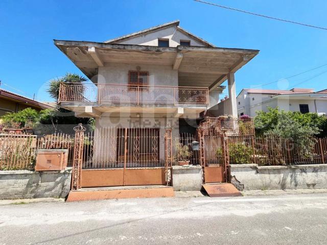 Casa in vendita a Pignataro Maggiore, Campania