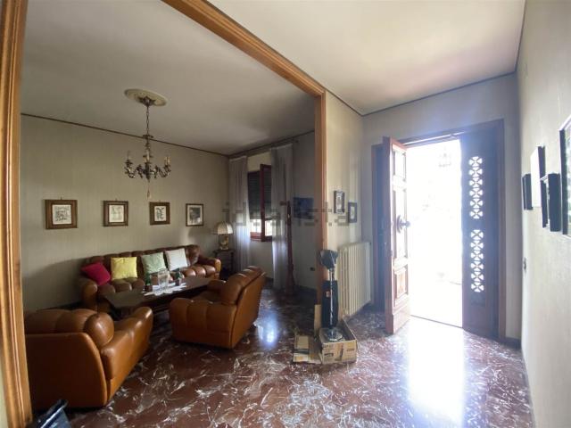 Casa in vendita a Unione dei Comuni Circondario dell'Empolese Valdelsa, Lucardo