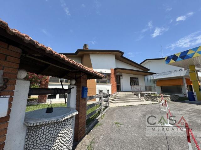 Casa in vendita a Sclavons, Cordenons