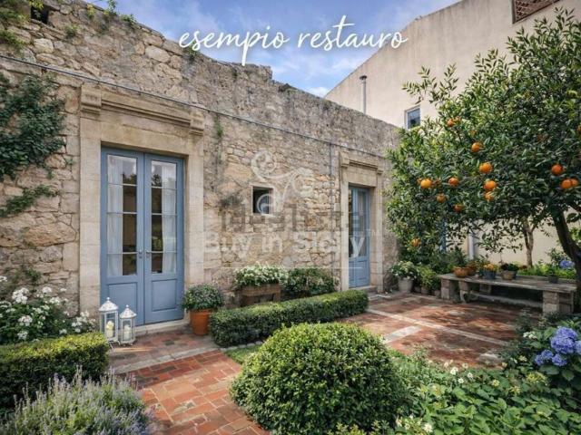 Casa in vendita a Ispica, Sicilia