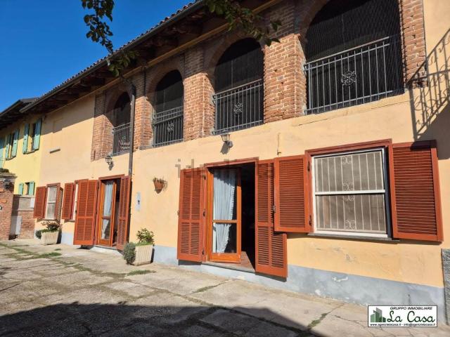Casa in vendita a Piemonte, Asti