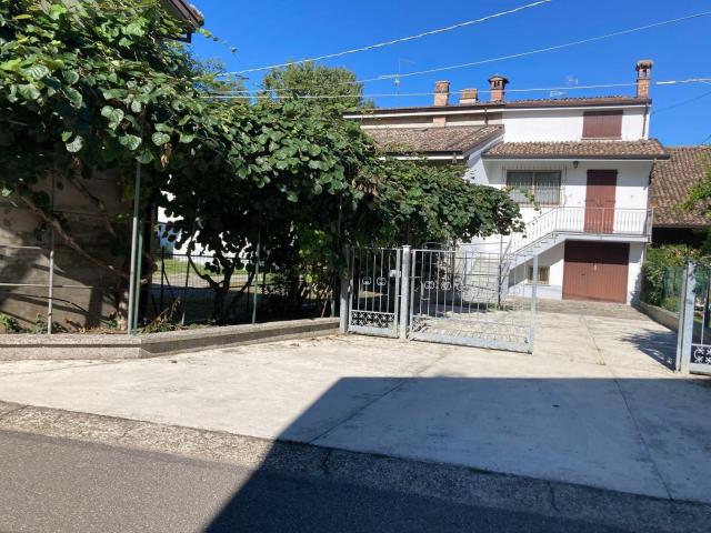 Casa in vendita a Gazzola, Reggio Emilia